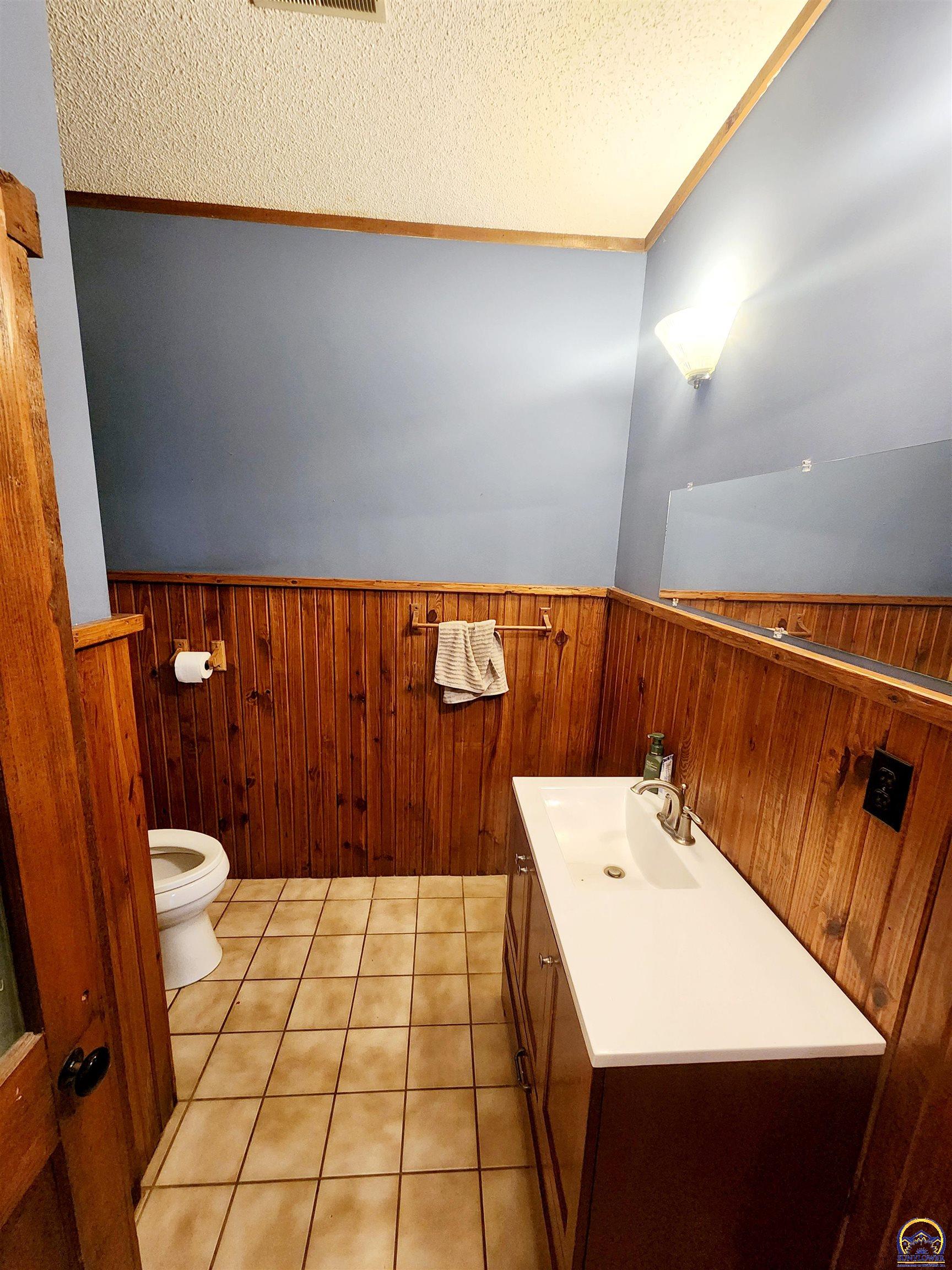 10790 V4 Road Hoyt, KS 66440 - Photo 40 of 59