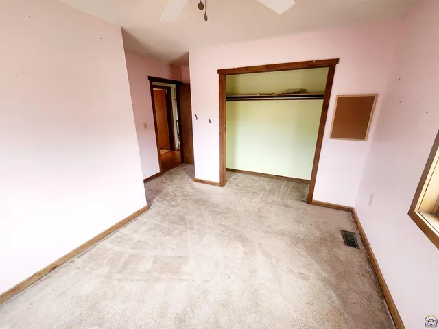 $415,000 | 10790 V4 Road, Hoyt, KS 66440