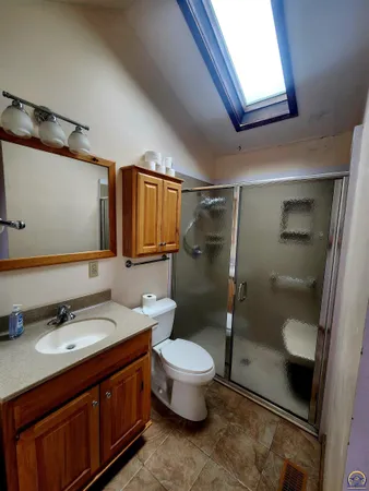 $350,000 | 10790 V4 Road, Hoyt, KS 66440