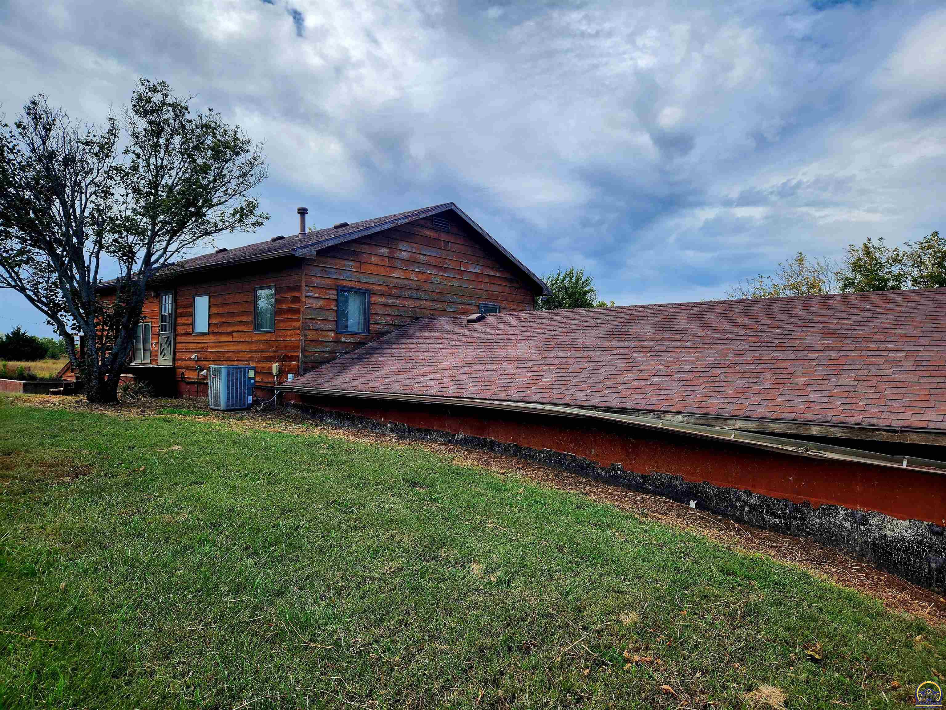 10790 V4 Road Hoyt, KS 66440 - Photo 6 of 59