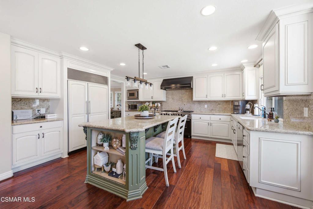 453 Highland Road Simi Valley, CA 93065 - Photo 17 of 100