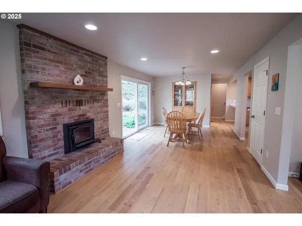 $795,000 | 76377 Mosby Creek Road, Cottage Grove, OR 97424