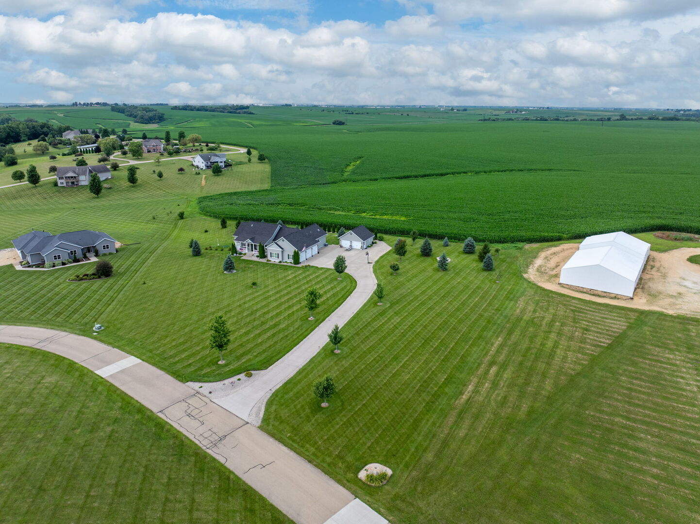 400 Randy Drive Clinton, IA 52732 - Photo 53 of 60