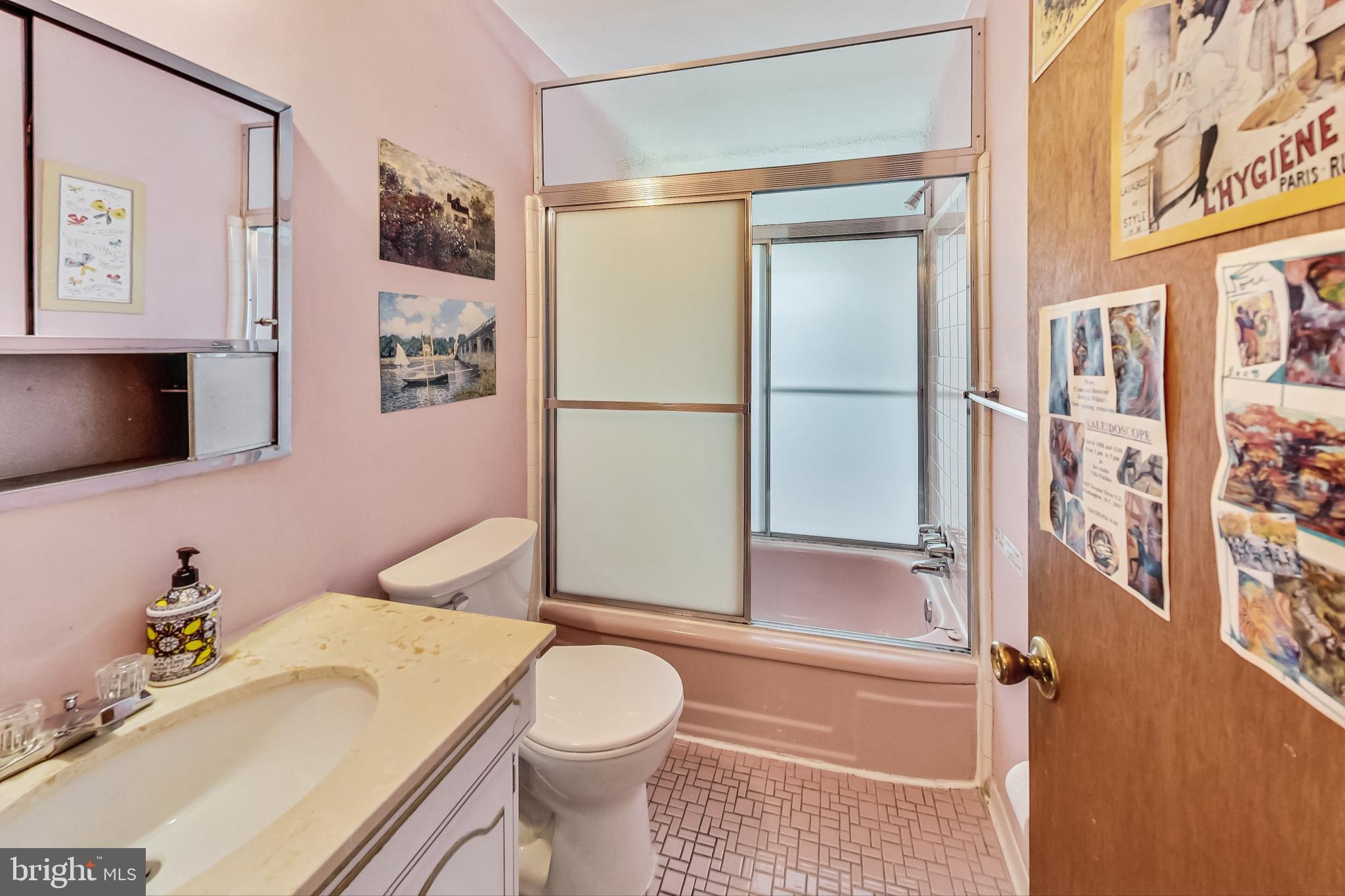 1025 Decatur Street Northeast Washington, DC 20017 - Photo 11 of 39 Gallery Image 11