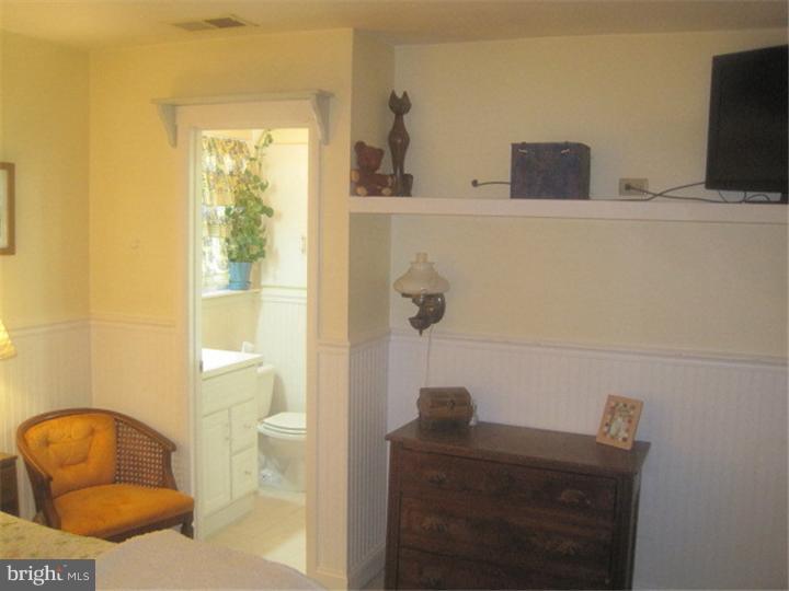 2895 Ridge Road Elverson, PA 19520 - Photo 11 of 15 Gallery Image 11