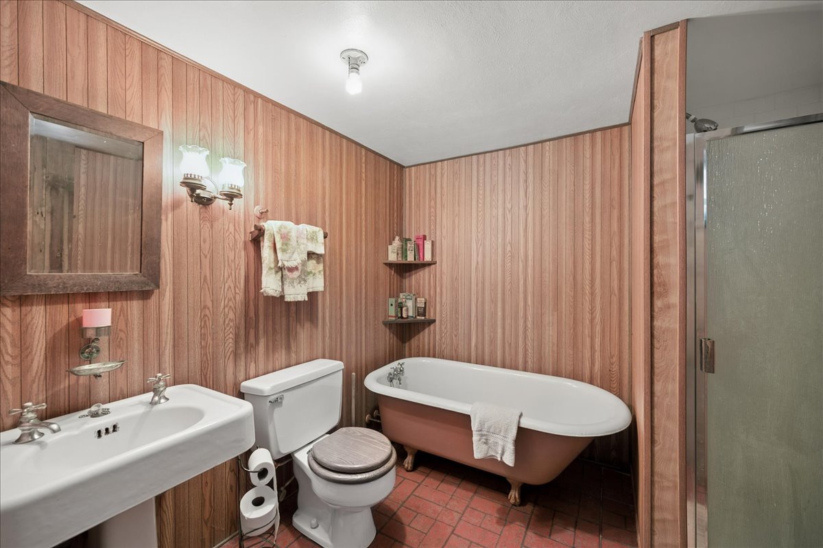 561 North Happ Road Winnetka, IL 60093 - Photo 19 of 24