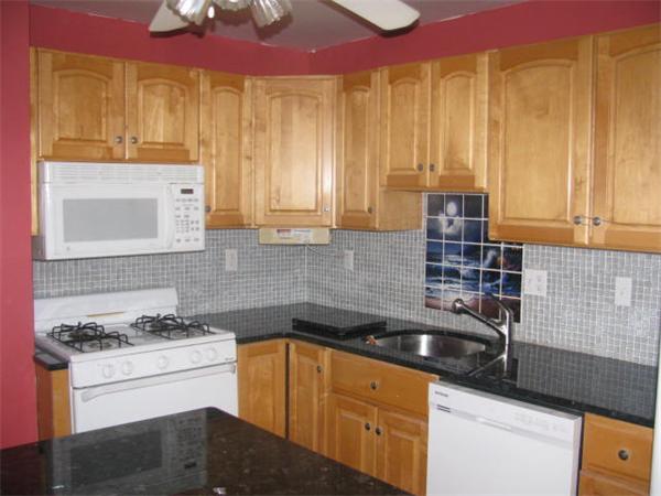 16 Shore Road Plymouth, MA 02360 - Photo 3 of 16 Gallery Image 3