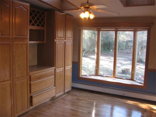 16 Shore Road Plymouth, MA 02360 - Photo 6 of 16 Gallery Image 6