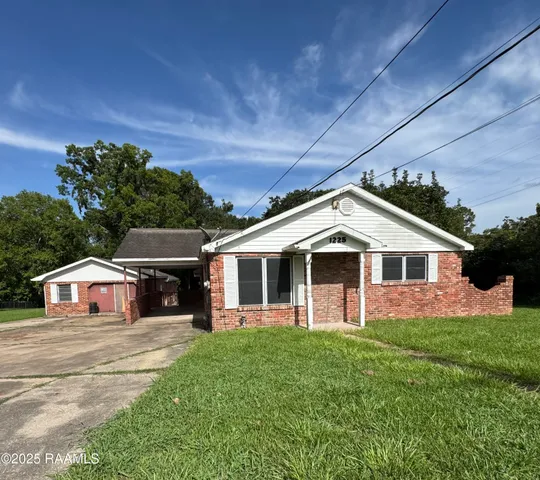 $219,000 | 1225 South Railroad Avenue, Opelousas, LA 70570