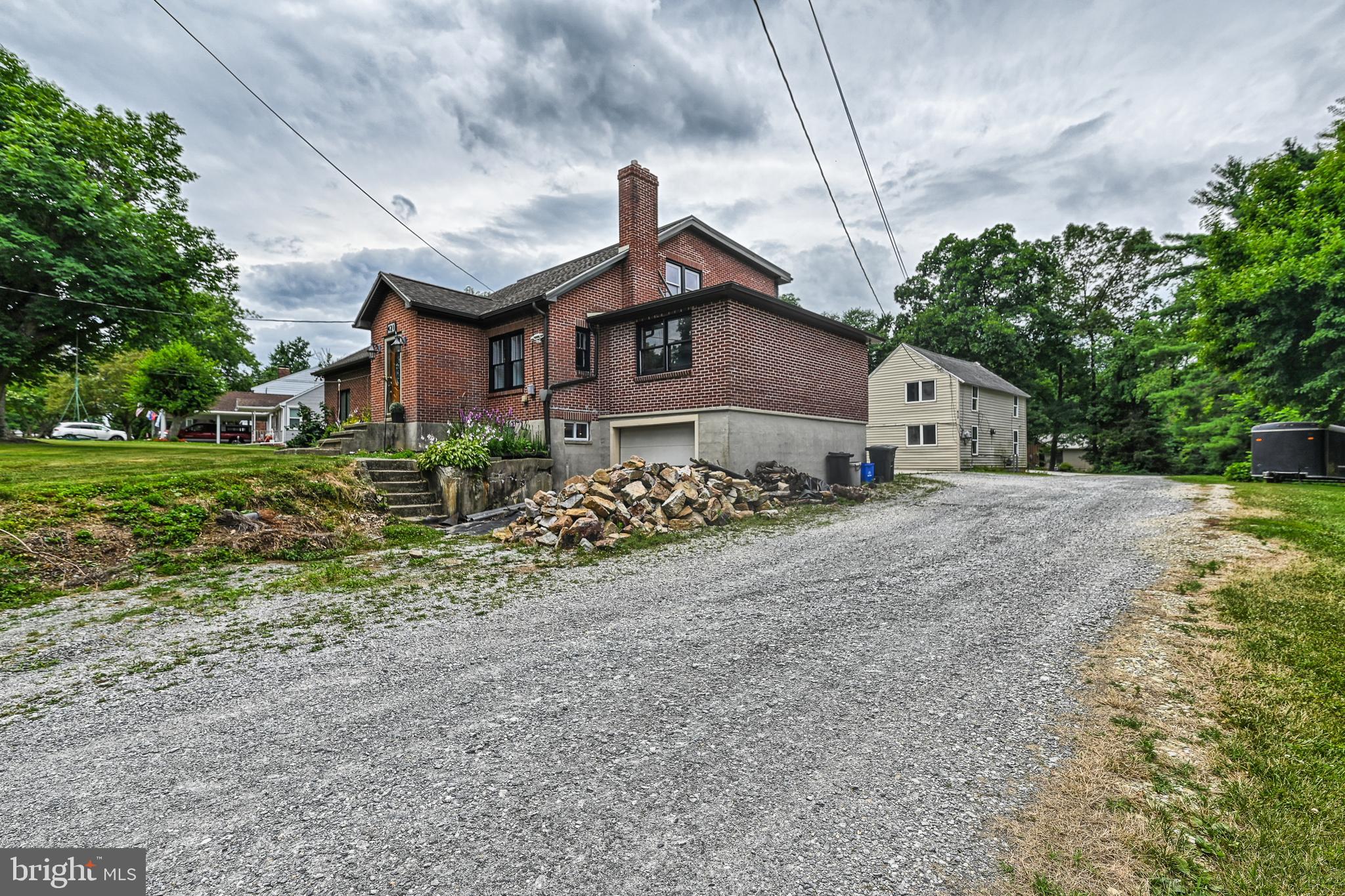421 Beck Mill Road Hanover, PA 17331 - Photo 4 of 59