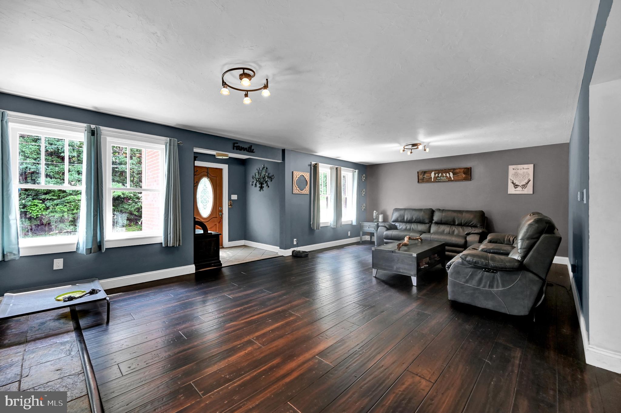 421 Beck Mill Road Hanover, PA 17331 - Photo 9 of 59