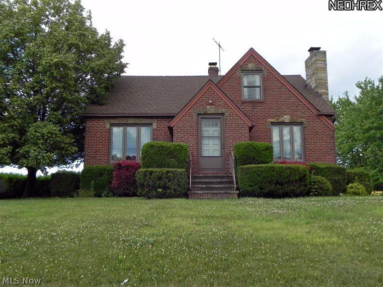 10000 West Pleasant Valley Road Cleveland, OH 44130 - Photo 1 of 22 Yes, this certainly is 10000 West Pleasant Vally Rd in Parma.