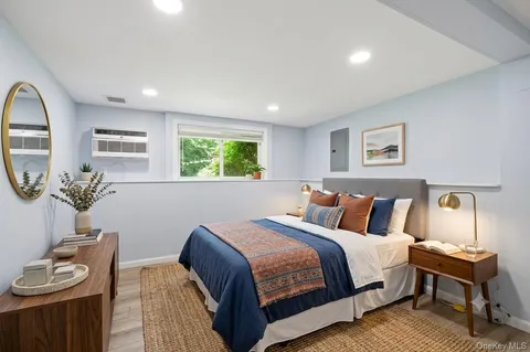 $769,000 | 29 Ripley Drive, Northport, NY 11768