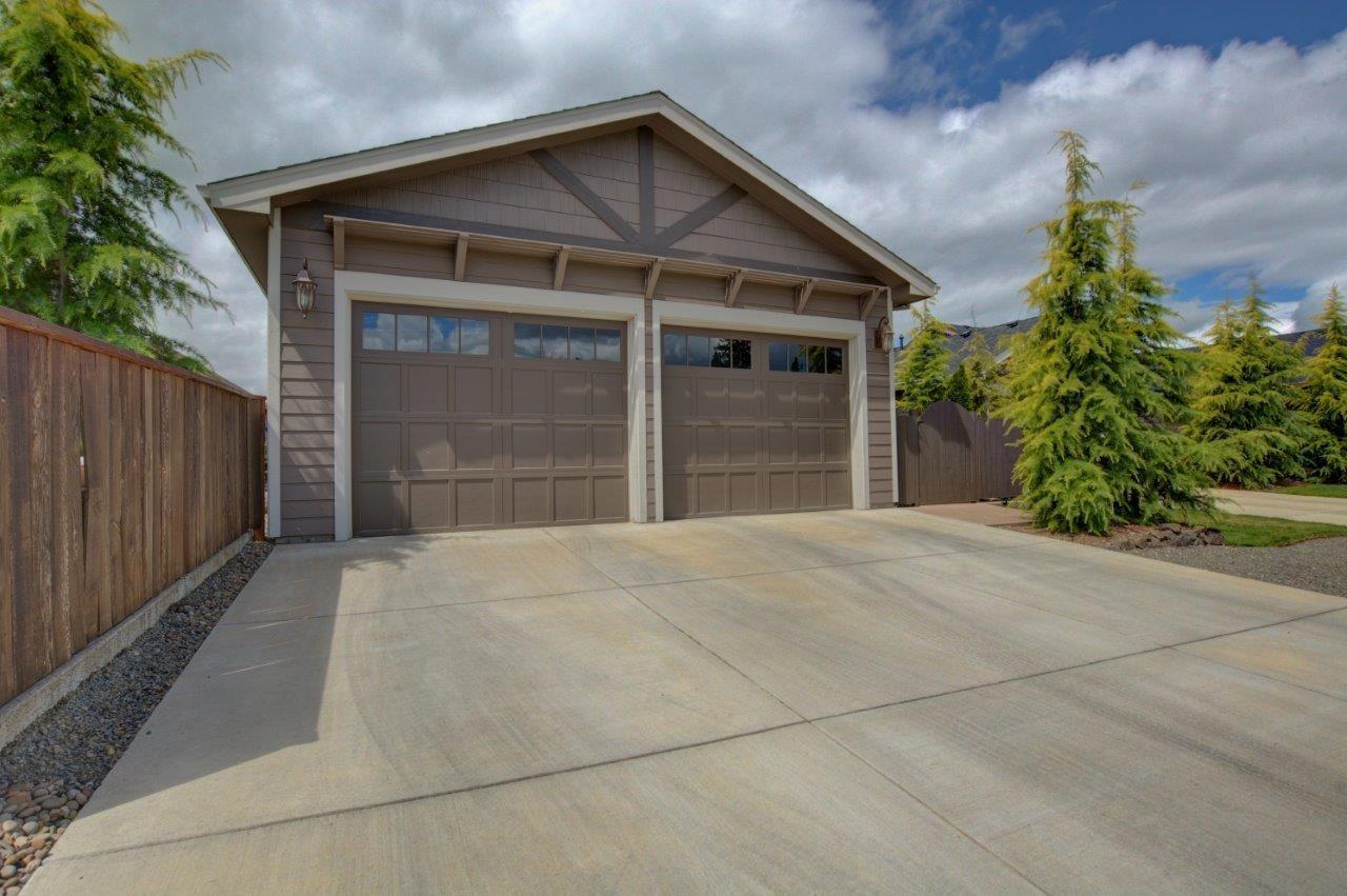 1176 Boulder Ridge Street Central Point, OR 97502 - Photo 24 of 25 Additional Photo