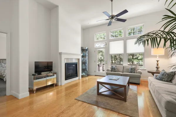$624,900 | 21 Grey Hawk Drive, Unit 21, Mashpee, MA 02649