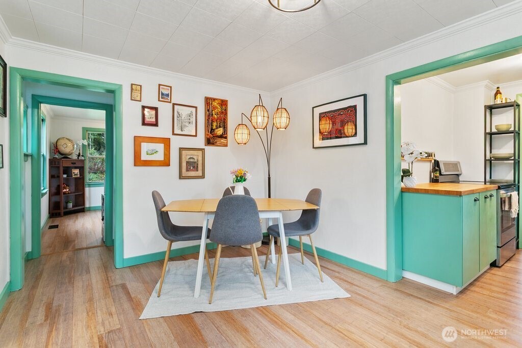 733 Eden Road West Bremerton, WA 98312 - Photo 12 of 37