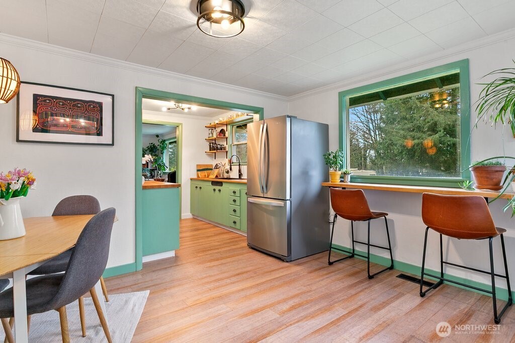 733 Eden Road West Bremerton, WA 98312 - Photo 13 of 37