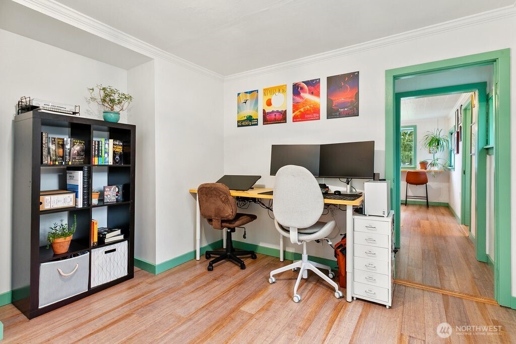 733 Eden Road West Bremerton, WA 98312 - Photo 18 of 37