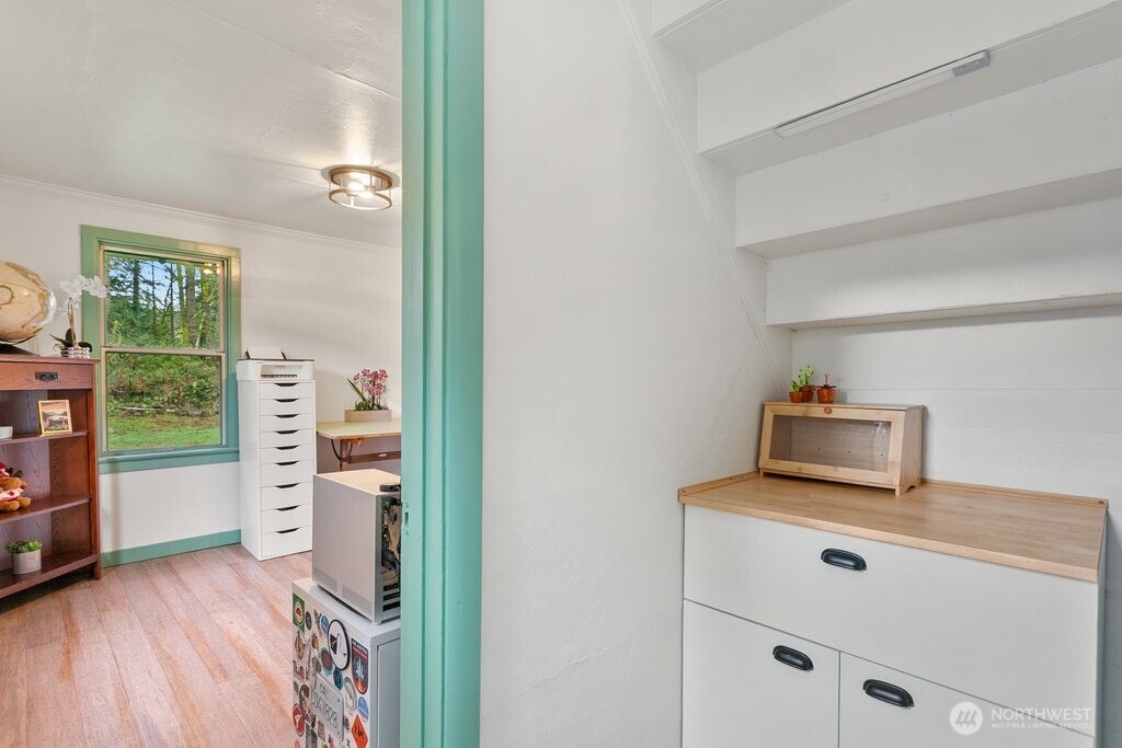 733 Eden Road West Bremerton, WA 98312 - Photo 20 of 37