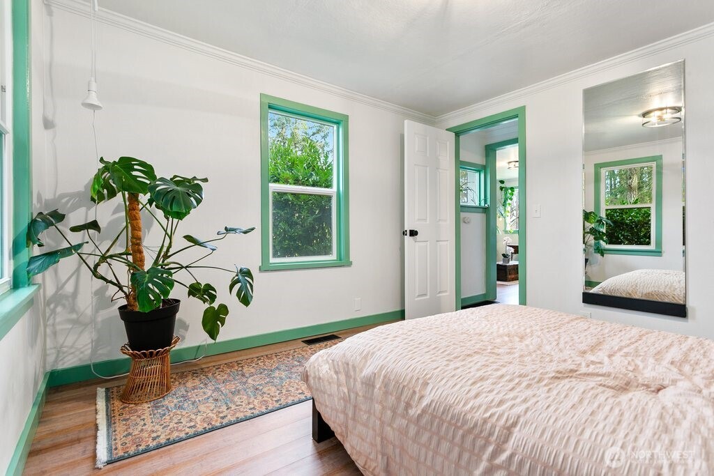 733 Eden Road West Bremerton, WA 98312 - Photo 24 of 37