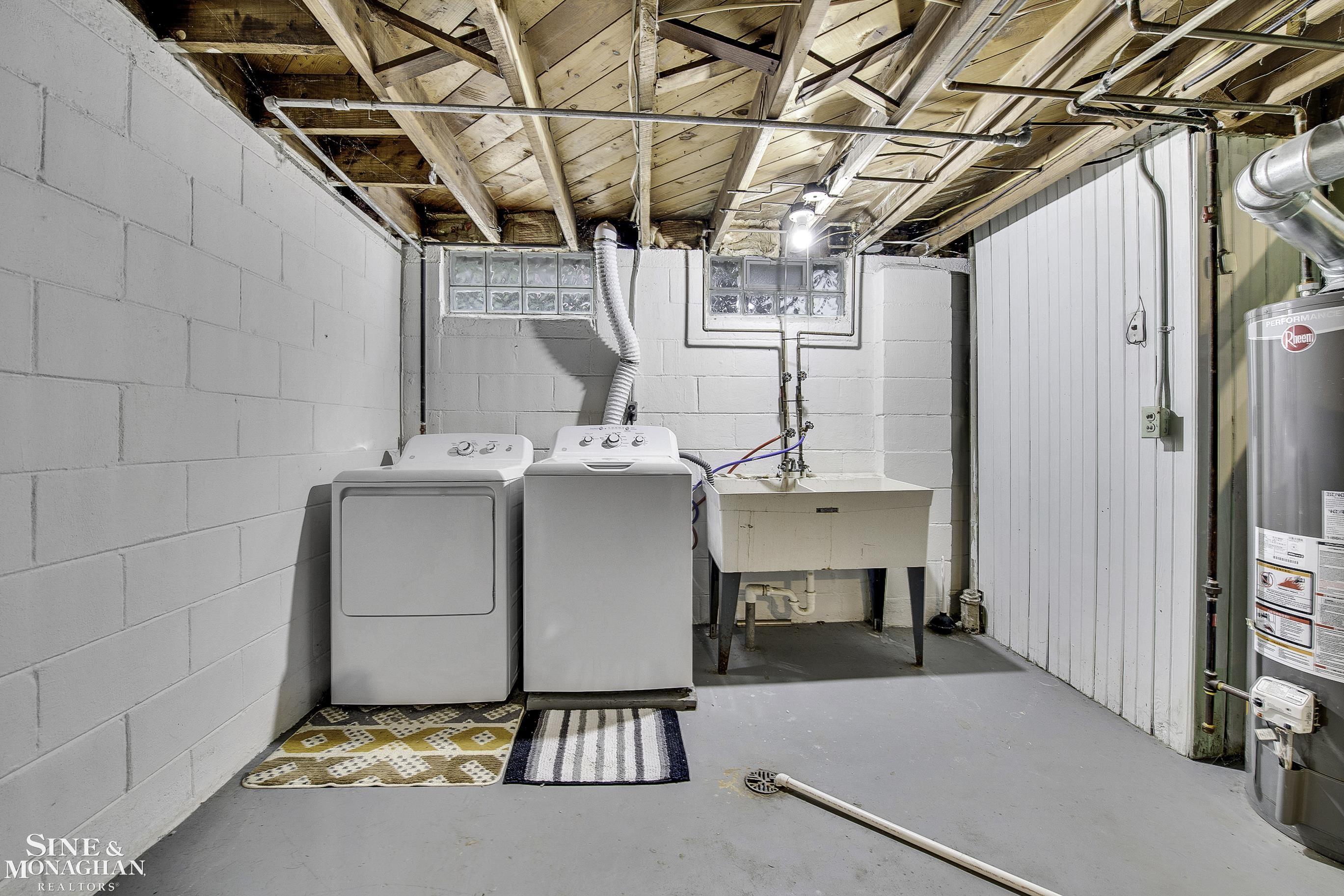 8075 Stephens Center Line, MI 48015 - Photo 16 of 20 Gallery Image 16