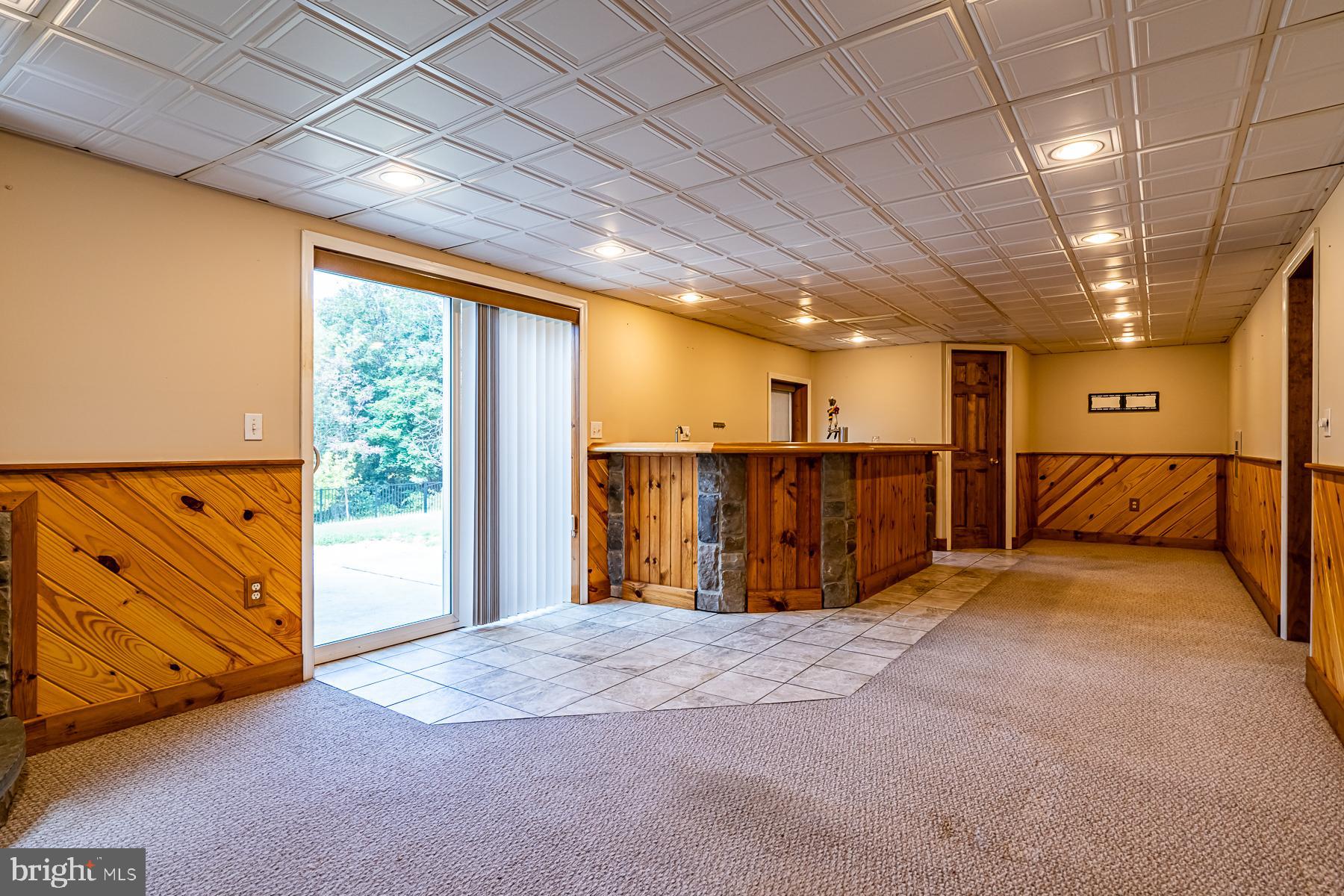 1610 Mill Road Perkasie, PA 18944 - Photo 36 of 61 view of the entire family room