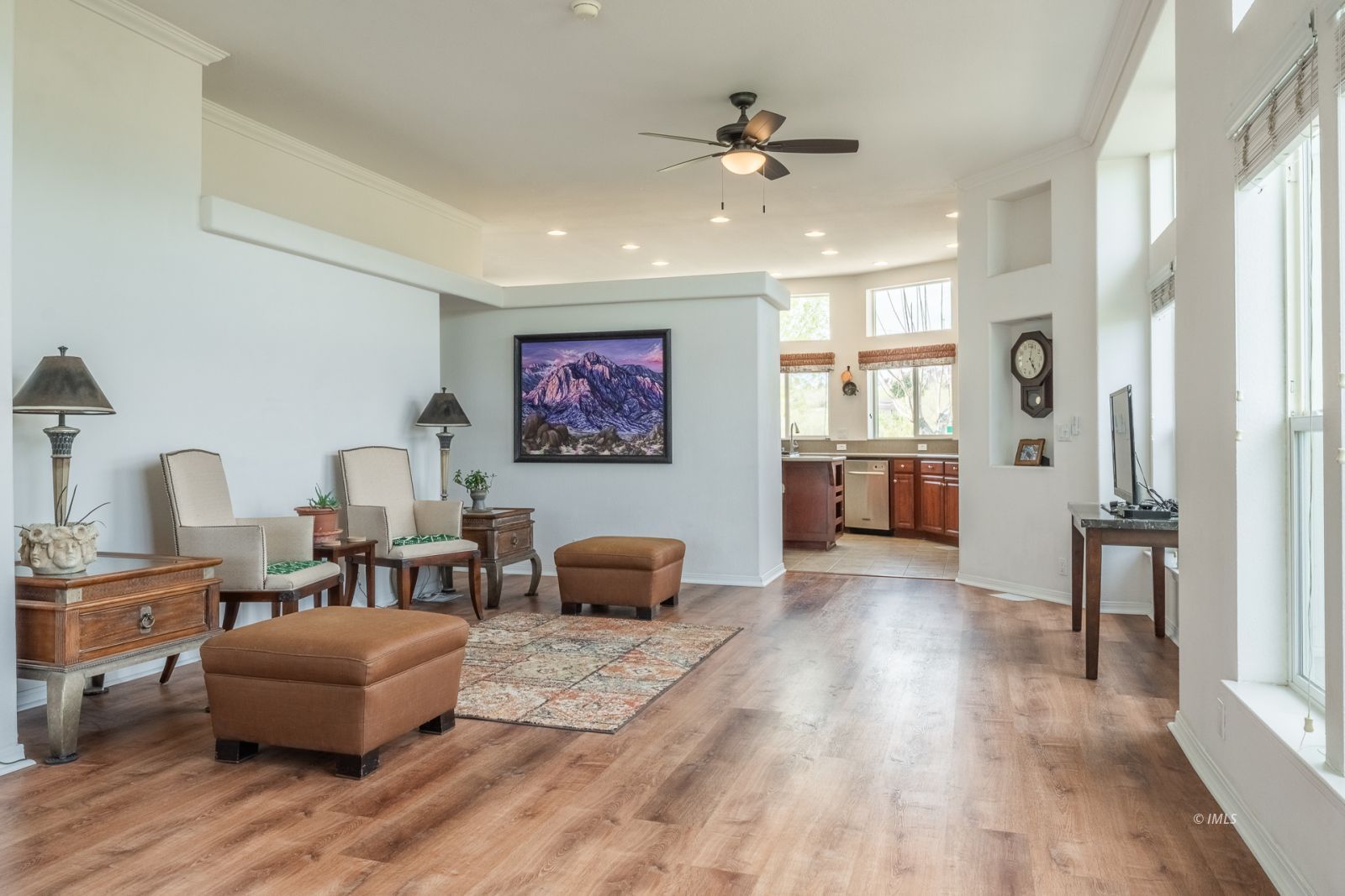 925 McDonald Road Lone Pine, CA 93545 - Photo 9 of 35 Living Area