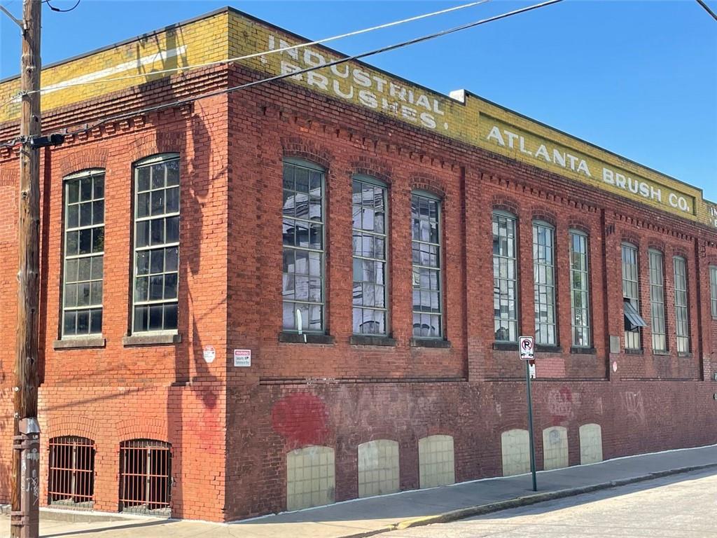19 Hilliard Street Southeast, Unit 12 Atlanta, GA 30312 - Photo 1 of 1 a front view of a building