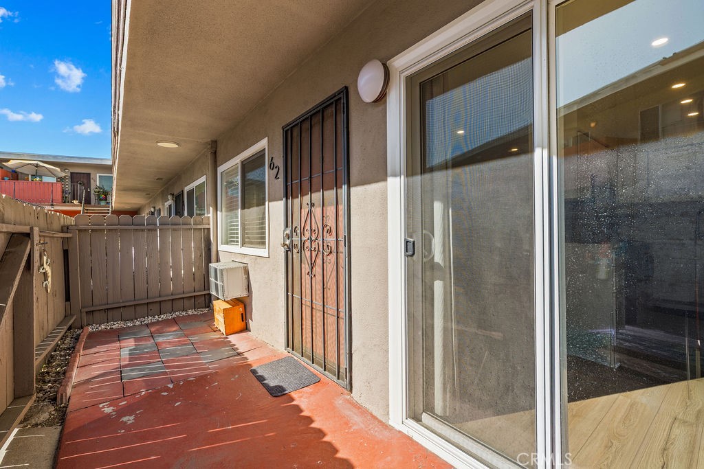 5050 Linden Avenue, Unit 62 Long Beach, CA 90805 - Photo 33 of 37 a view of a porch