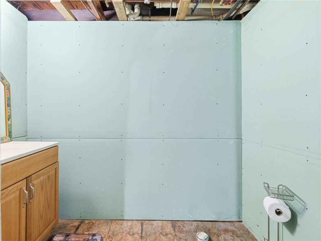 44 Stanley Street Pawtucket, RI 02861 - Photo 18 of 23