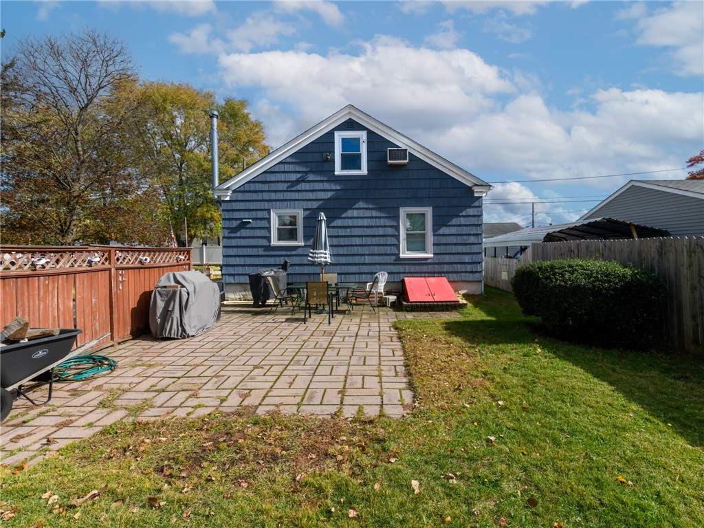 44 Stanley Street Pawtucket, RI 02861 - Photo 21 of 23