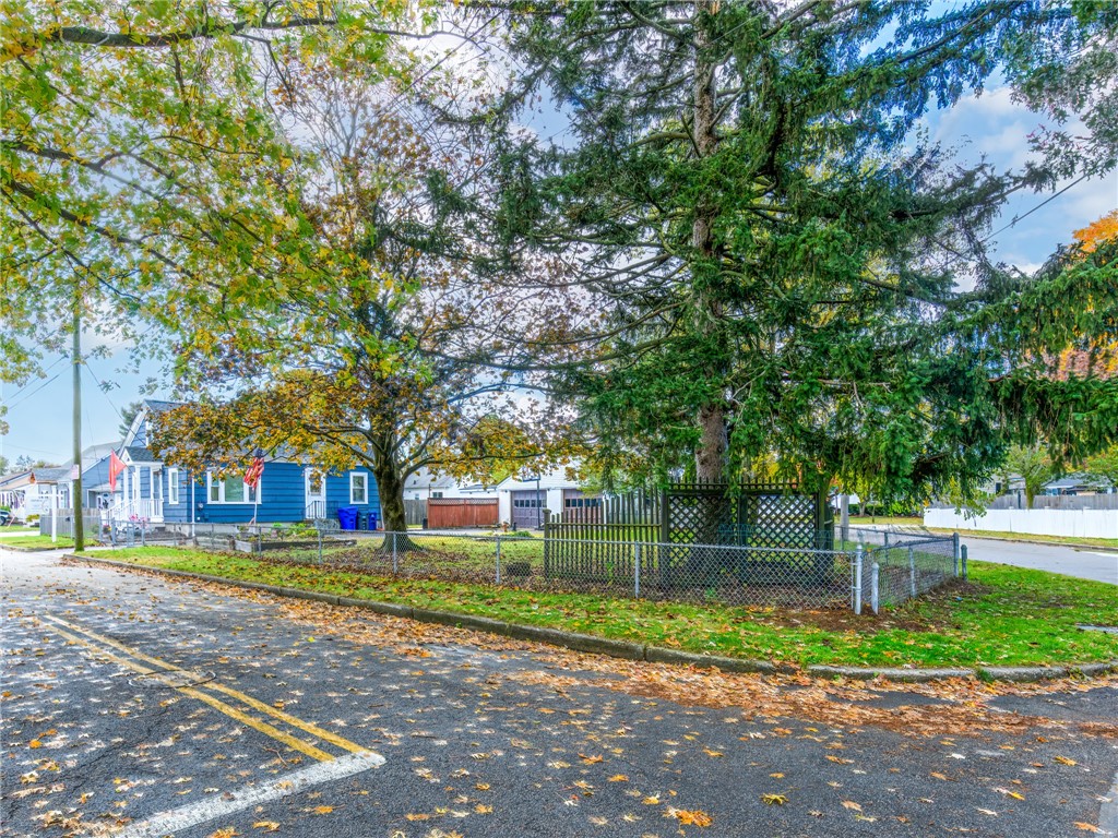 44 Stanley Street Pawtucket, RI 02861 - Photo 23 of 23