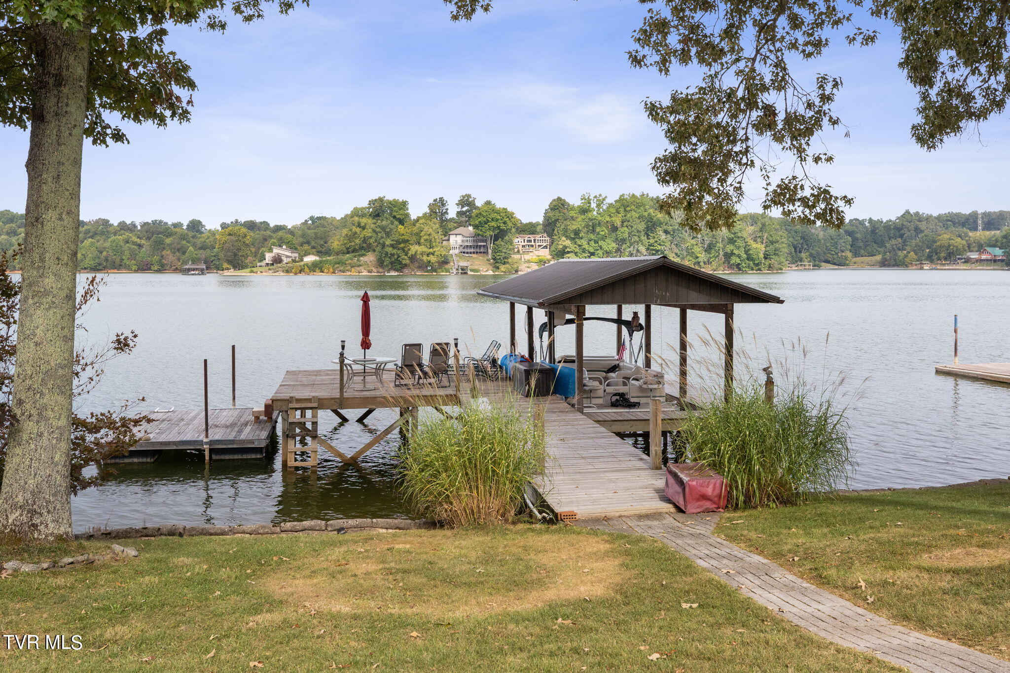 1026 Haw Ridge Road Piney Flats, TN 37686 - Photo 22 of 47 Dock and ramp