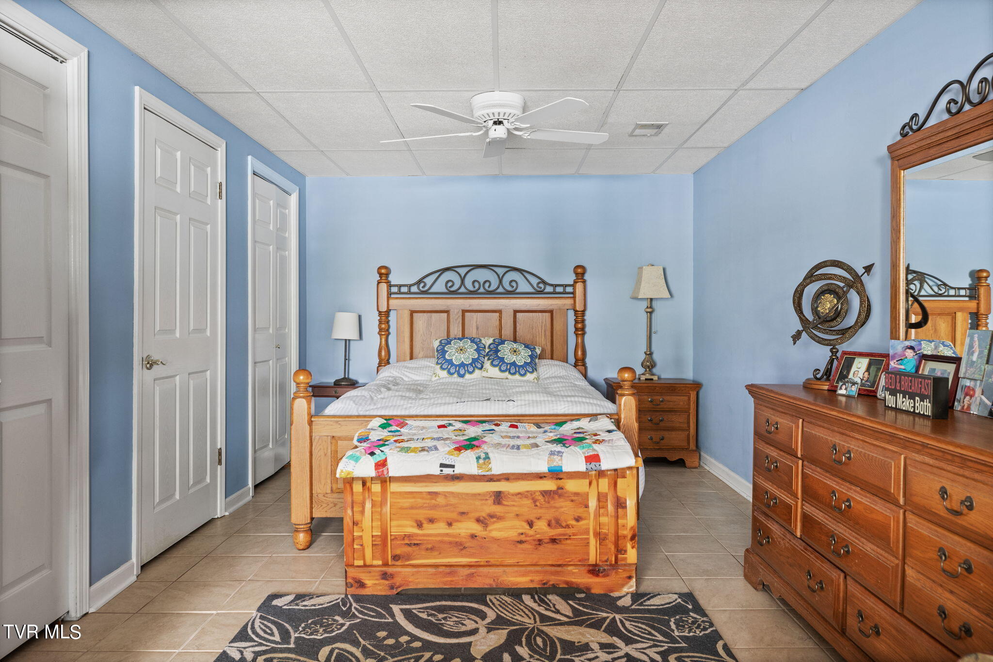 1026 Haw Ridge Road Piney Flats, TN 37686 - Photo 34 of 47 Lower level bedroom with double closets