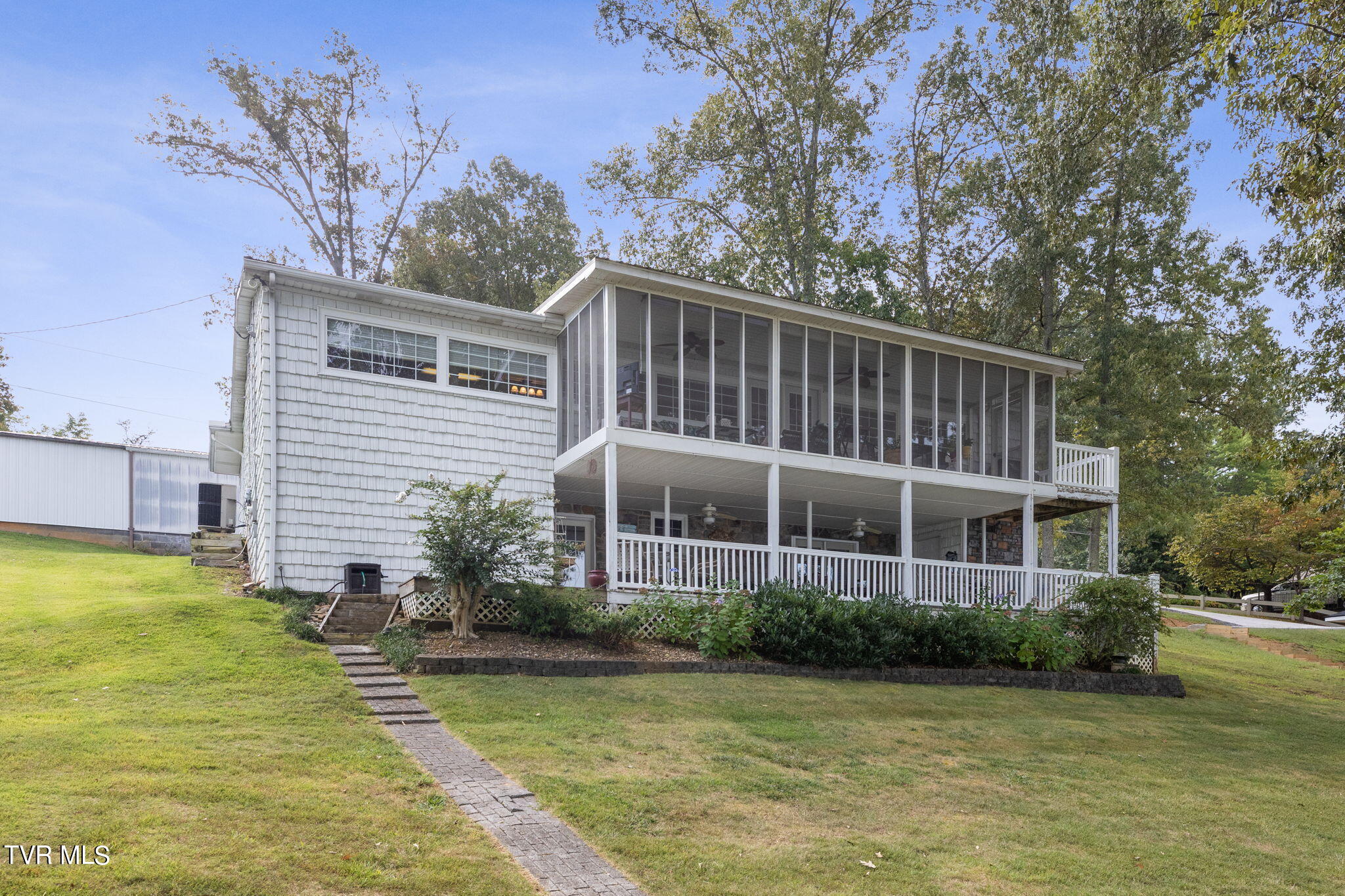 1026 Haw Ridge Road Piney Flats, TN 37686 - Photo 5 of 47 Outdoor living spaces