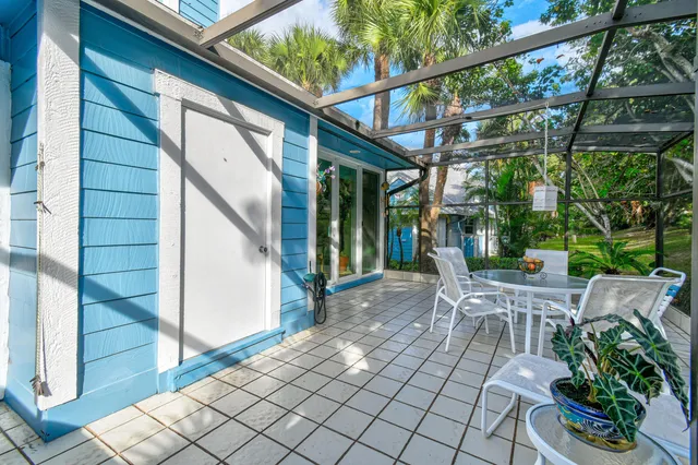 $549,000 | 607 Ocean Dunes Circle, Jupiter, FL 33477