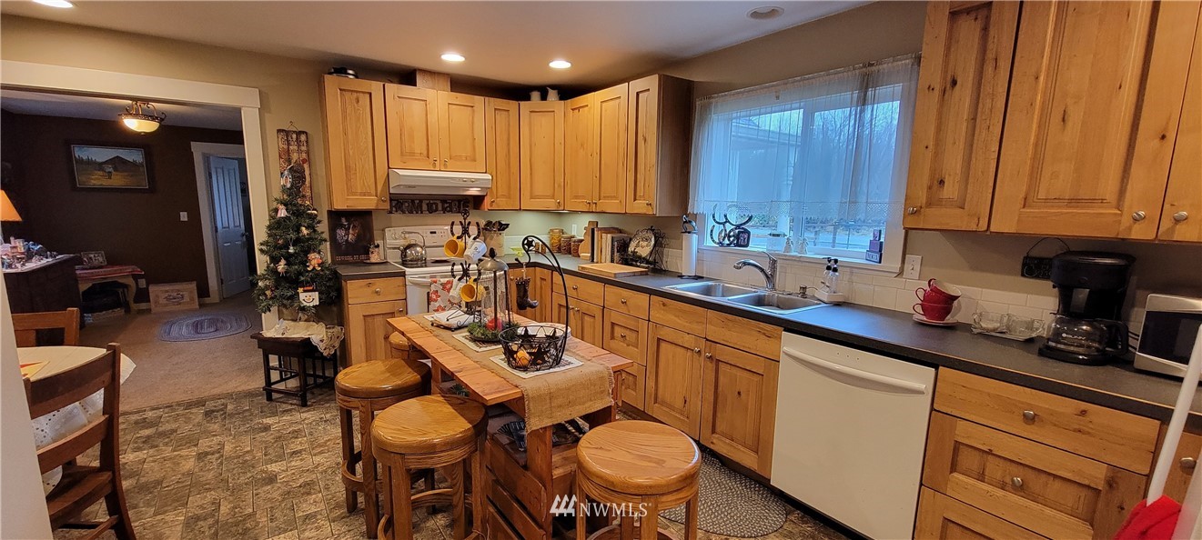 3762 Sorenson Road Everson, WA 98247 - Photo 9 of 22 Gallery Image 9