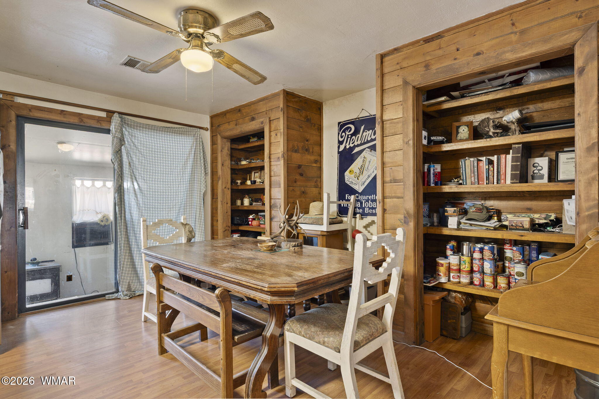 23 East E Cr Springerville, AZ 85938 - Photo 11 of 57 Dining Area