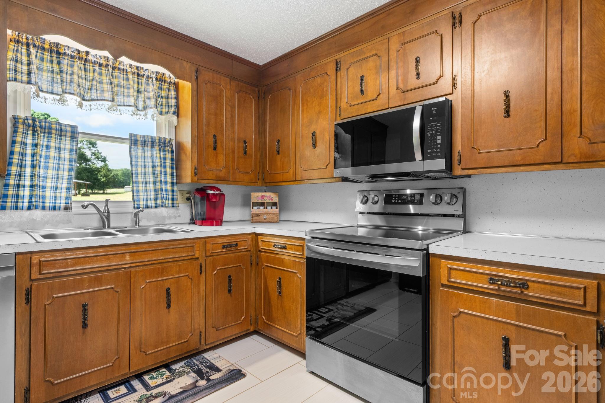 4080 Lanes Road Vale, NC 28168 - Photo 6 of 45