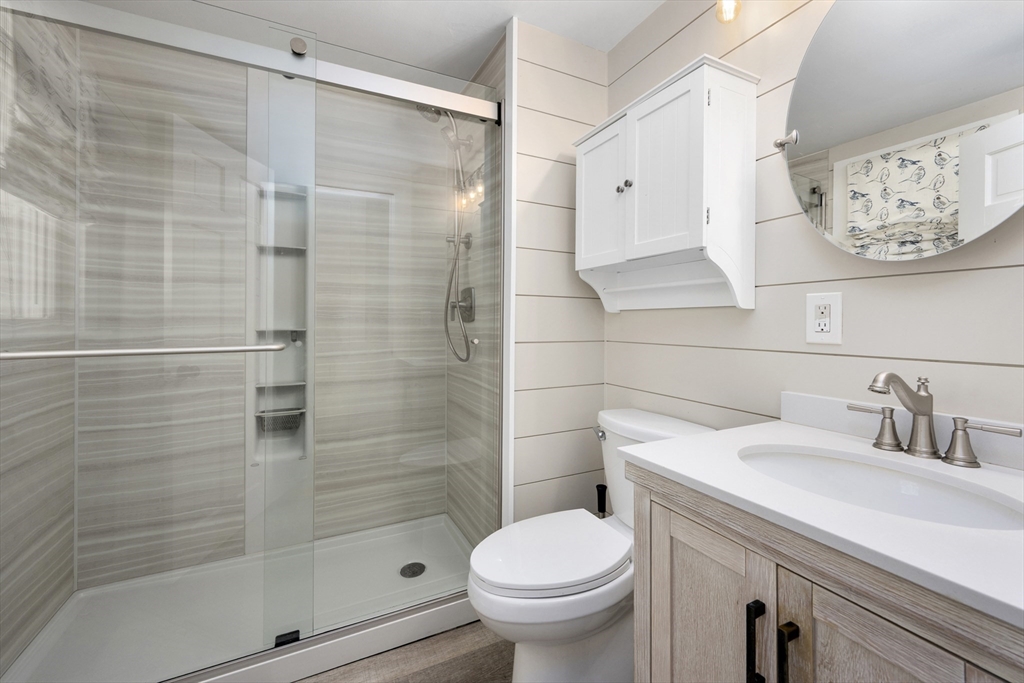 100 River Road Barnstable, MA 02648 - Photo 12 of 34