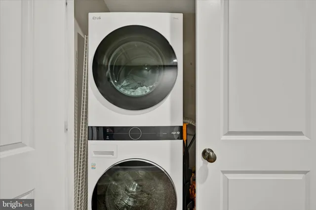 a close view of a washer and dryer