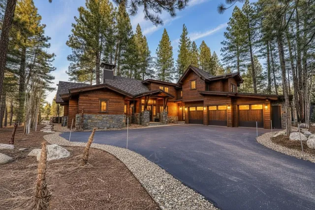 $3,345,000 | 12424 Caleb Drive, Truckee, CA 96161