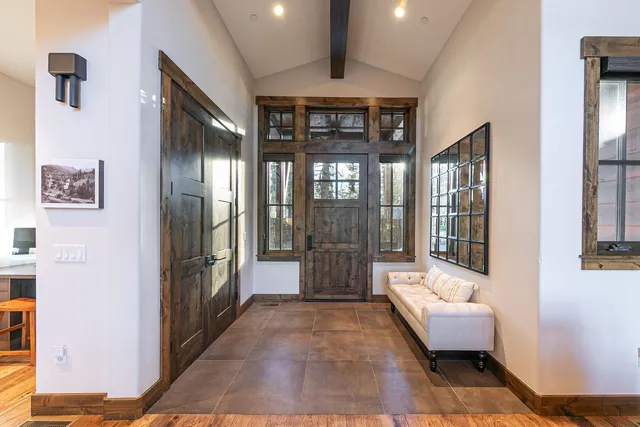 $3,345,000 | 12424 Caleb Drive, Truckee, CA 96161