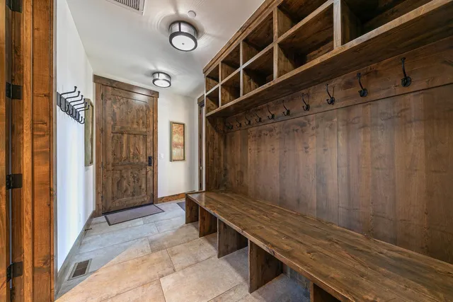 $3,345,000 | 12424 Caleb Drive, Truckee, CA 96161