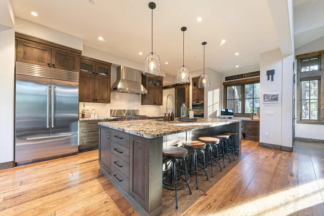 $3,345,000 | 12424 Caleb Drive, Truckee, CA 96161