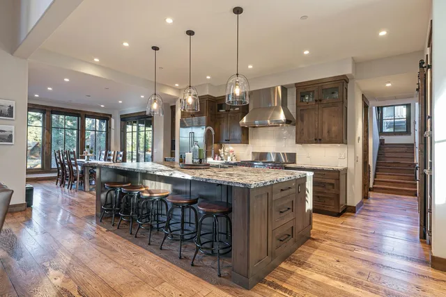 $3,345,000 | 12424 Caleb Drive, Truckee, CA 96161