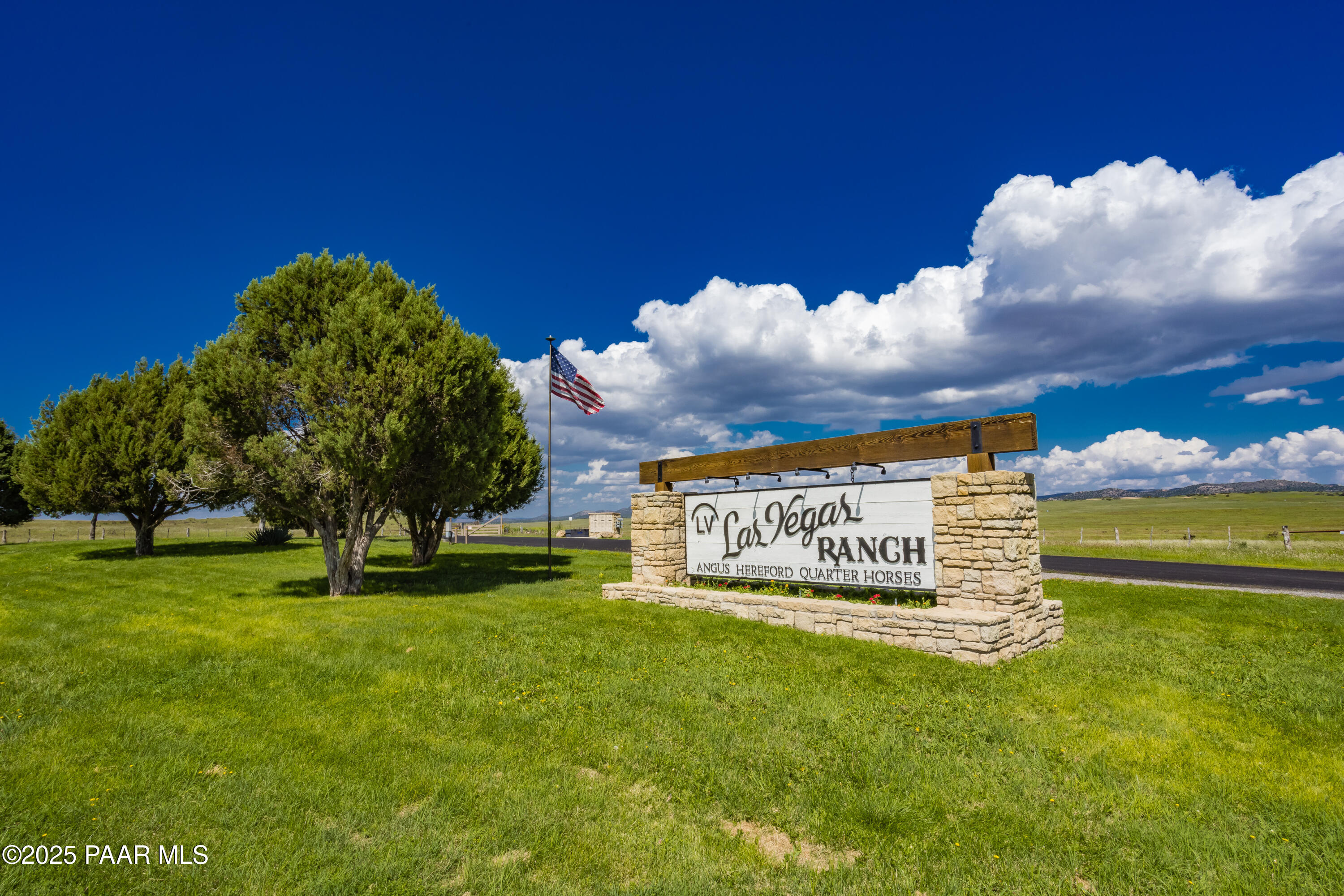 0 North Las Vegas Road Prescott, AZ 86305 - Photo 15 of 15 a sign on the side of the building