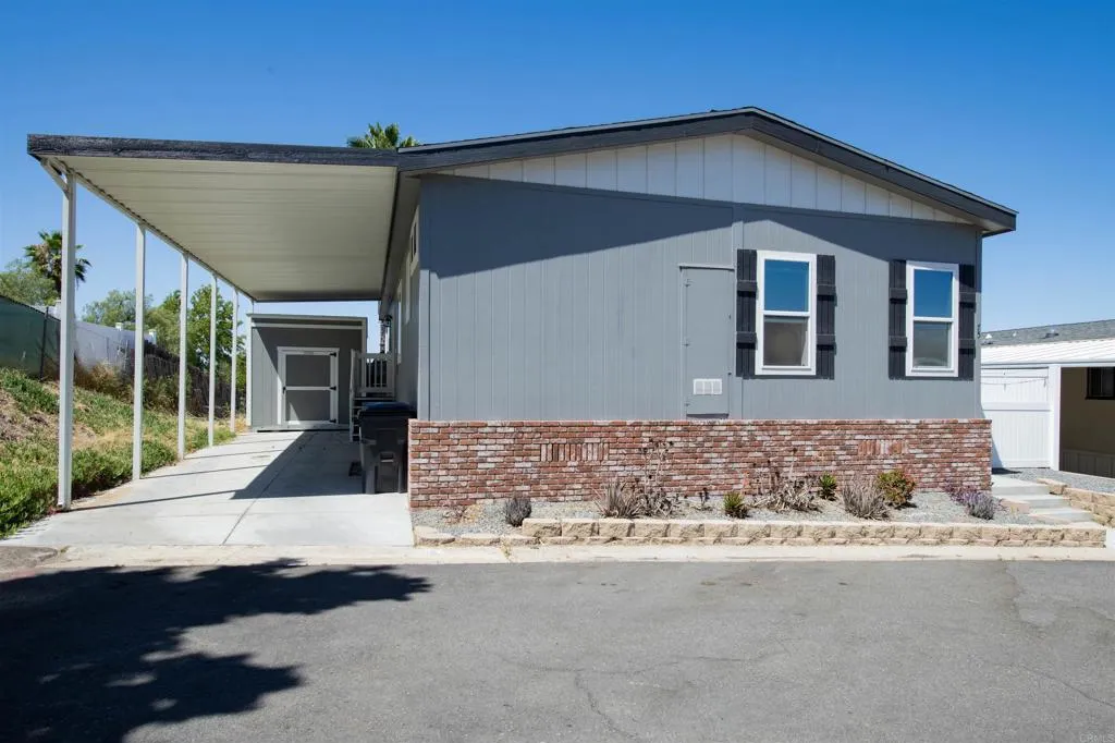 9395 Harritt Road, Unit 75 Lakeside, CA 92040 - Photo 4 of 26