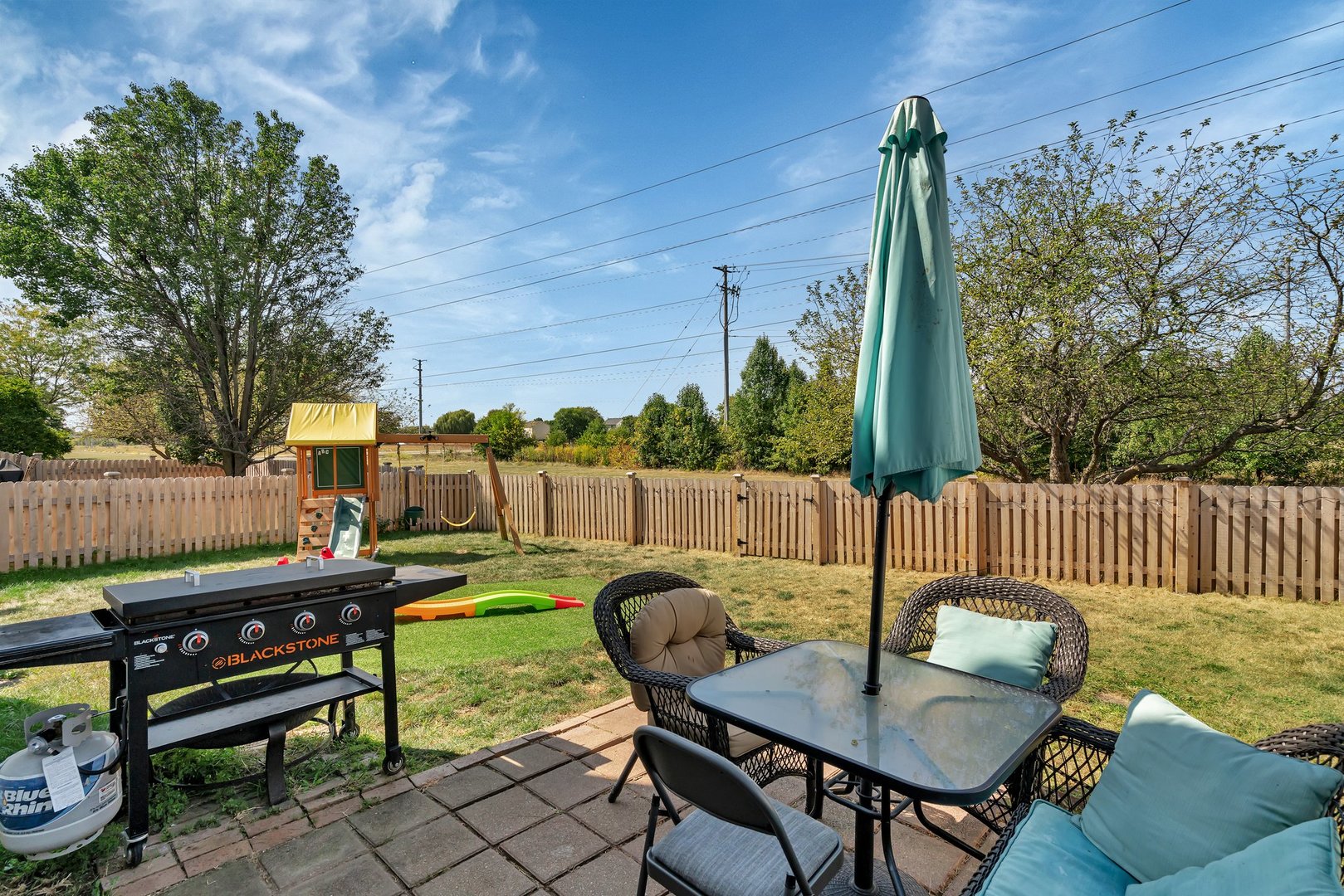 1750 Raleigh Trail Romeoville, IL 60446 - Photo 24 of 39 a view of a chairs and table in patio