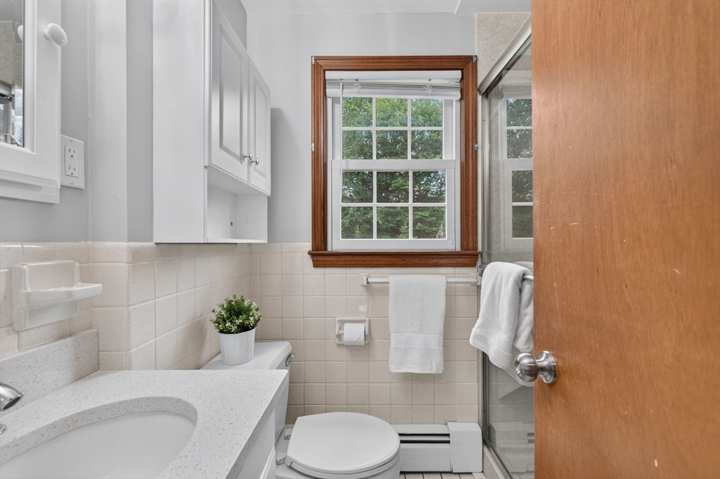 10 Hemlock Road Andover, MA 01810 - Photo 33 of 41